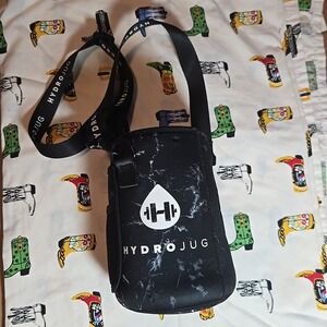 HydroJug Sleeve Crossbody Strap Black Marble Neoprene Water Bottle Carrier Pouch